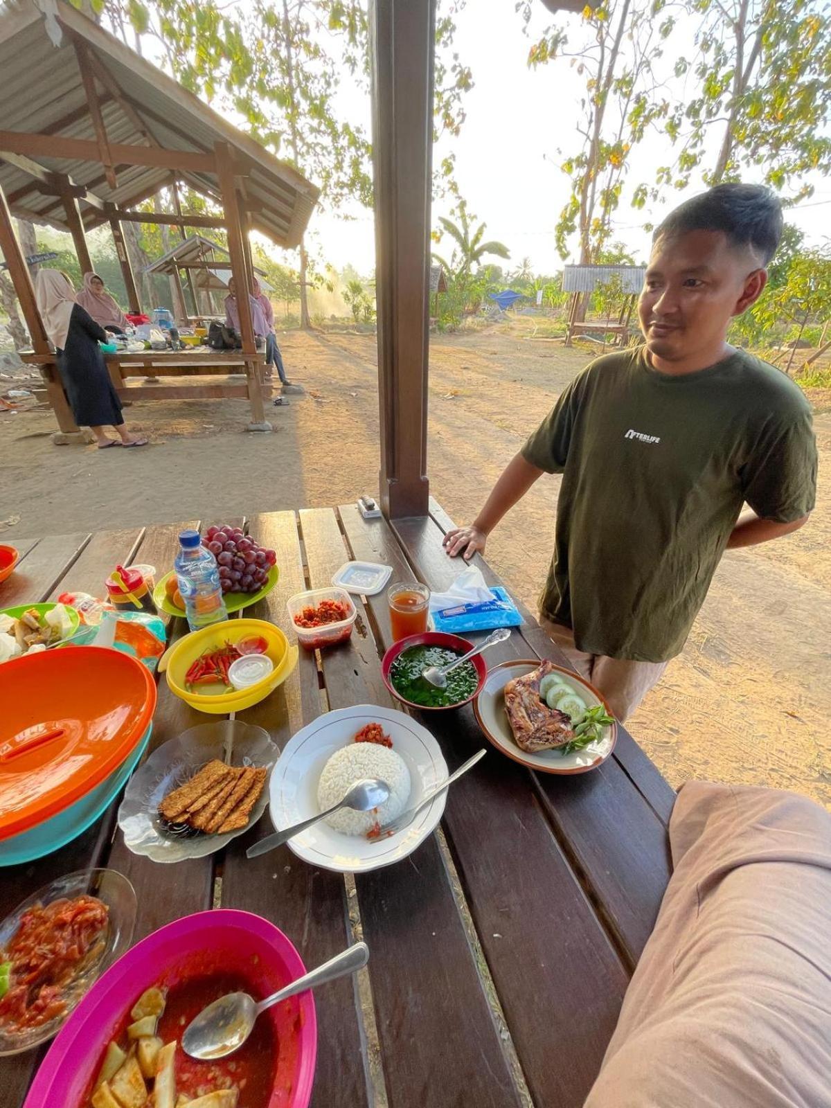 Tiu Batu Homestay Alas Exterior foto